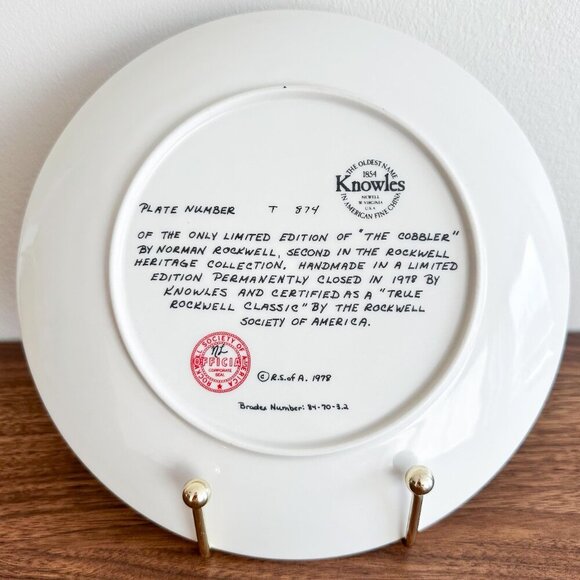 Norman Rockwell “The Cobbler” 1978 Plate – Knowles Heritage Series T874 - Picture 4 of 4